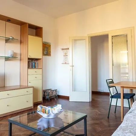 Vittoria Apartment *
