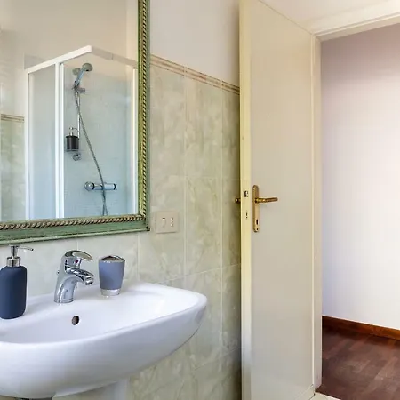 Vittoria Apartment